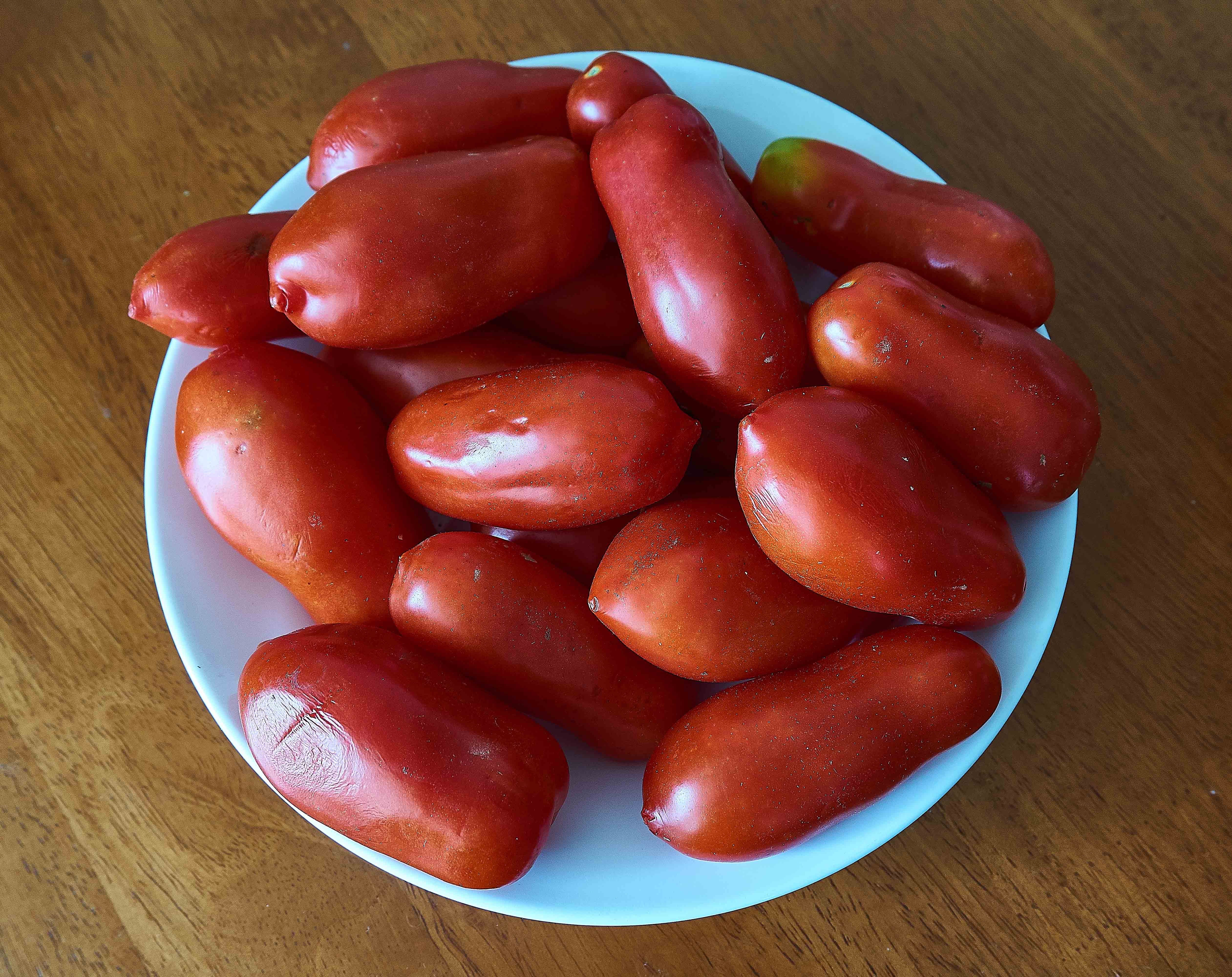 San Marzano tomatoes 1 090218